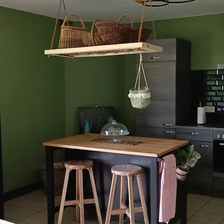 Les Roses D'olga Ferienhaus *